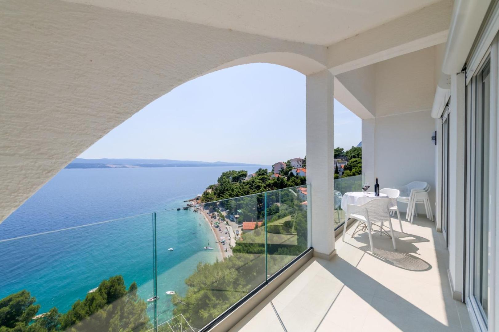 Deluxe Seaview Villa Kennedy III Mimice Exteriér fotografie
